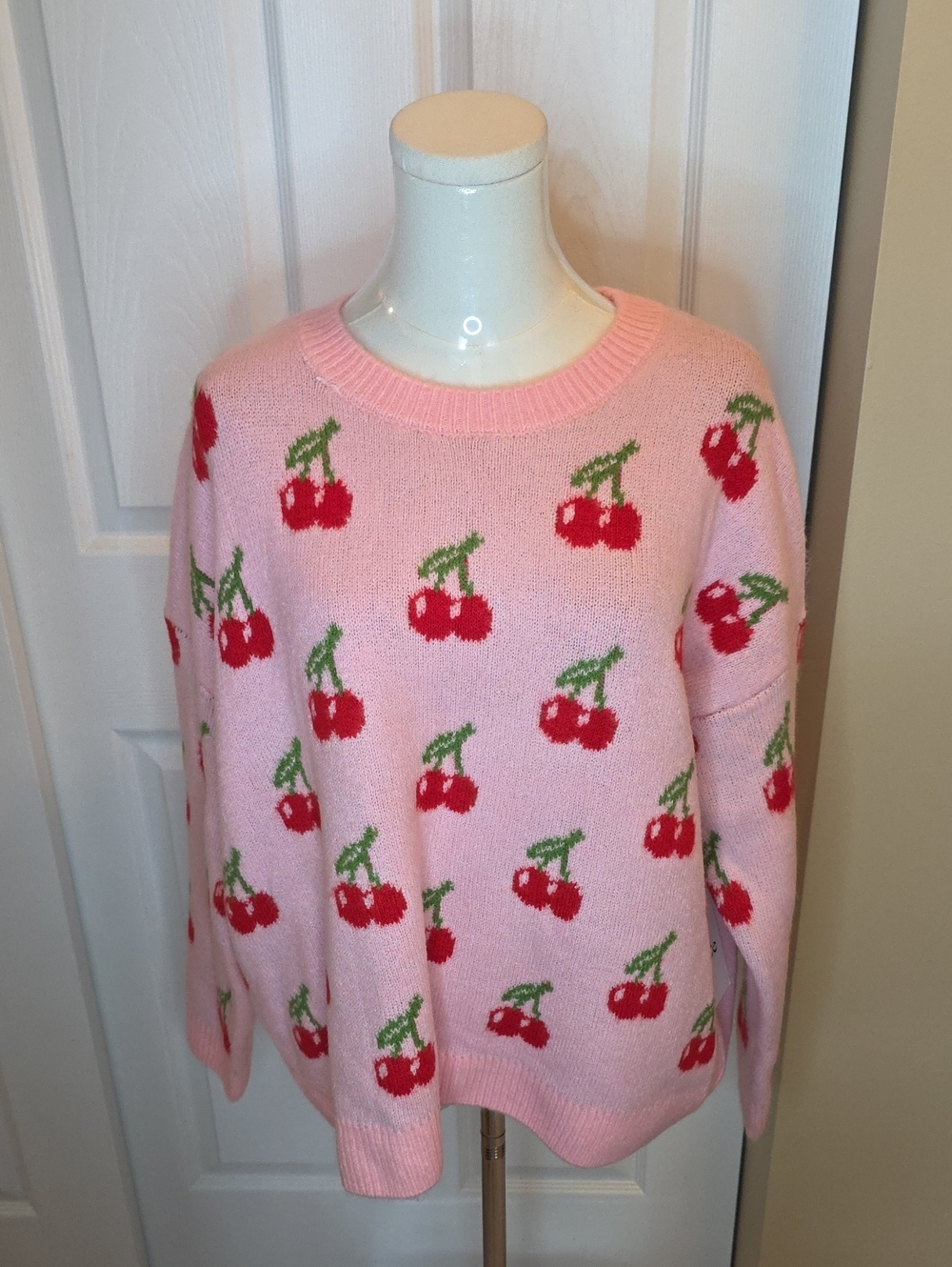 NWT CeCe Pink Cherry Crewneck Sweater